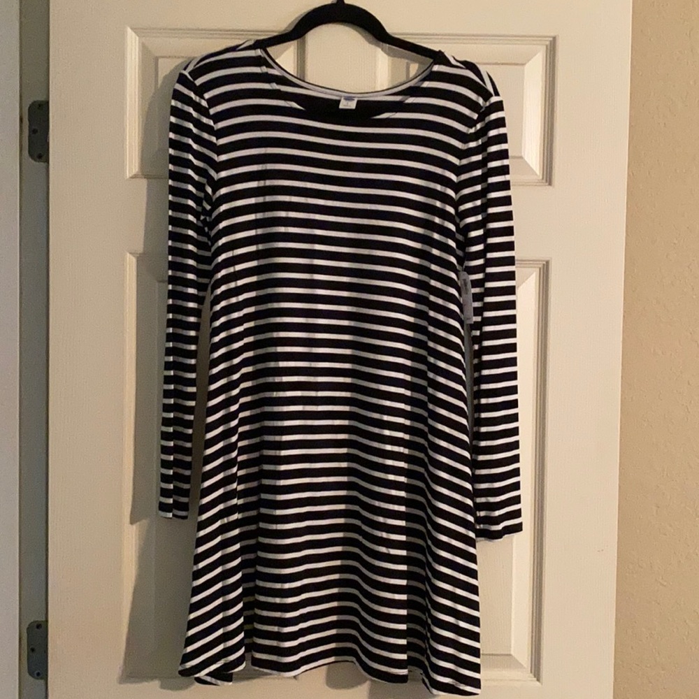 Women’s long sleeve dress